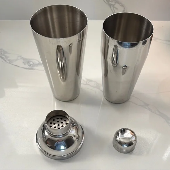 Stainless Steel Cocktail Shaker Set - Picture 1 of 3